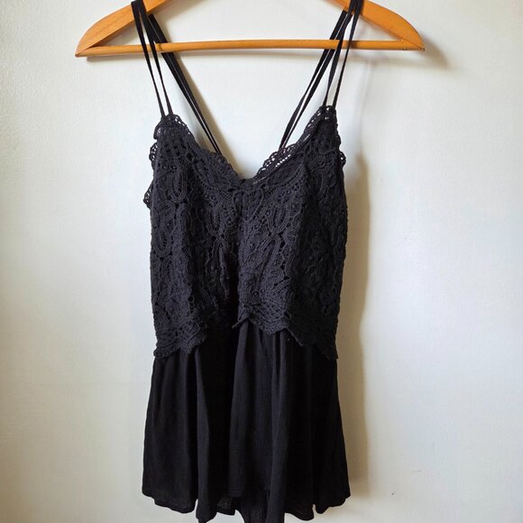 NWT MAURICES BLACK LACED CAMI TANK SIZE SMALL/MED - Picture 1 of 11